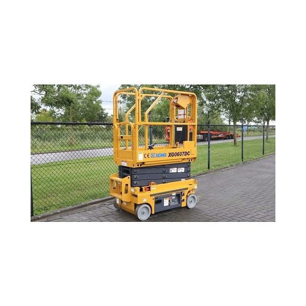 Plataforma elevadora XCMG XGDC 5.9 M NEW GS-1432